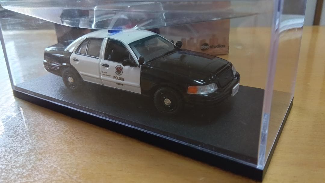 1/43 2008 クラウンビクトリア LAPD ロサンゼルス市警 Rookie