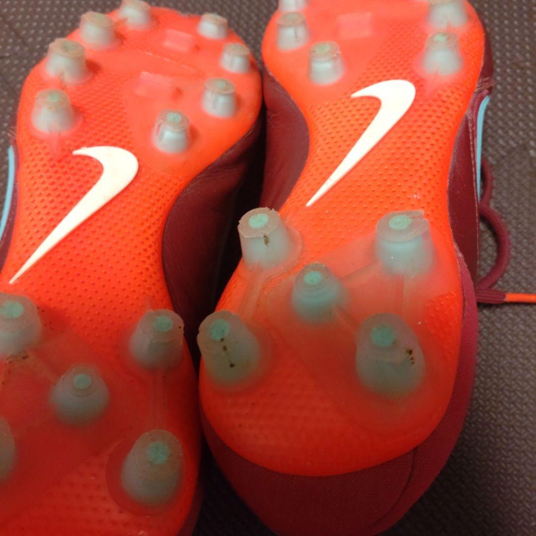 Nike Tiempo サッカーシューズ
