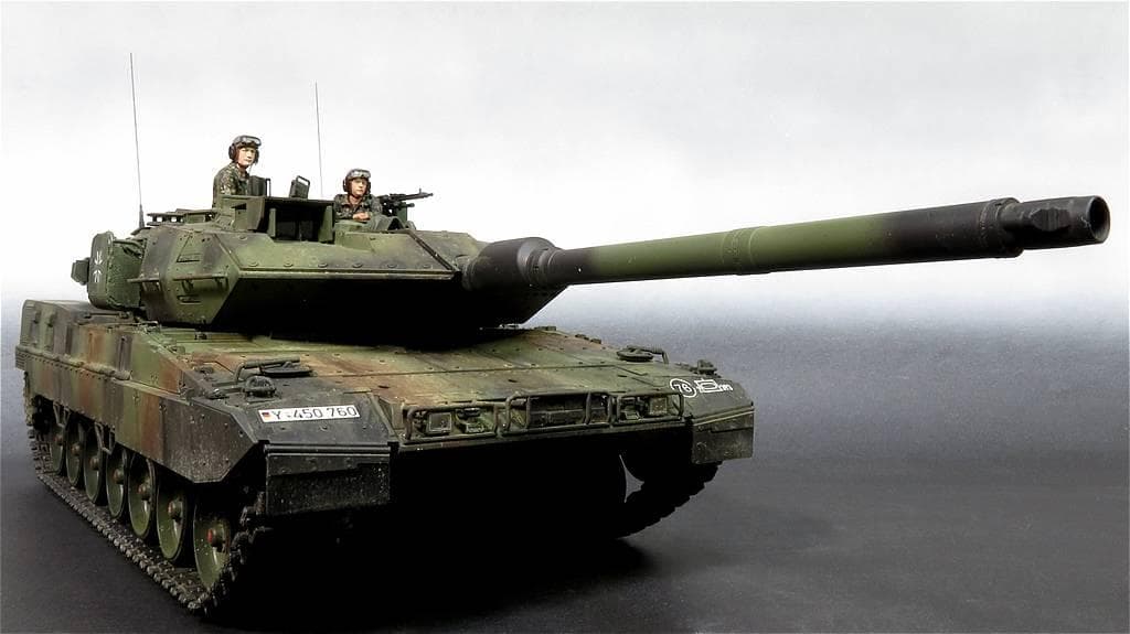 1/35 LEOPARD2 A7V 完成品