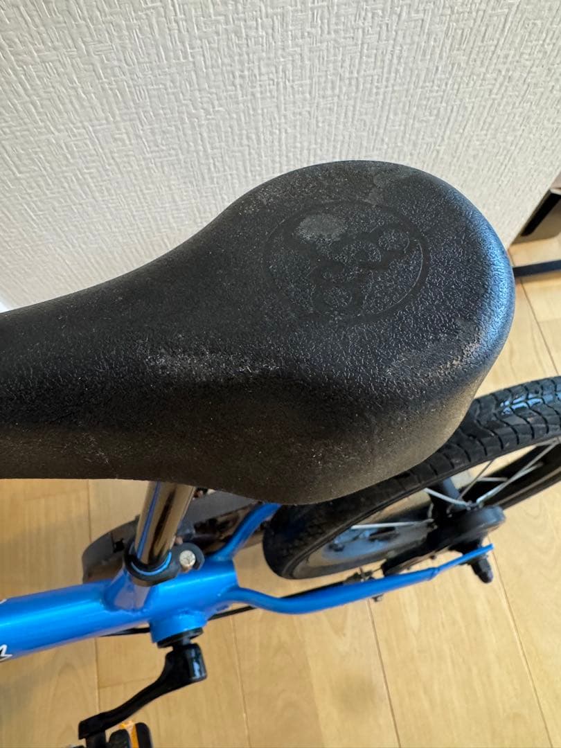 ストライダー14x sports ペダル付き　ブルー