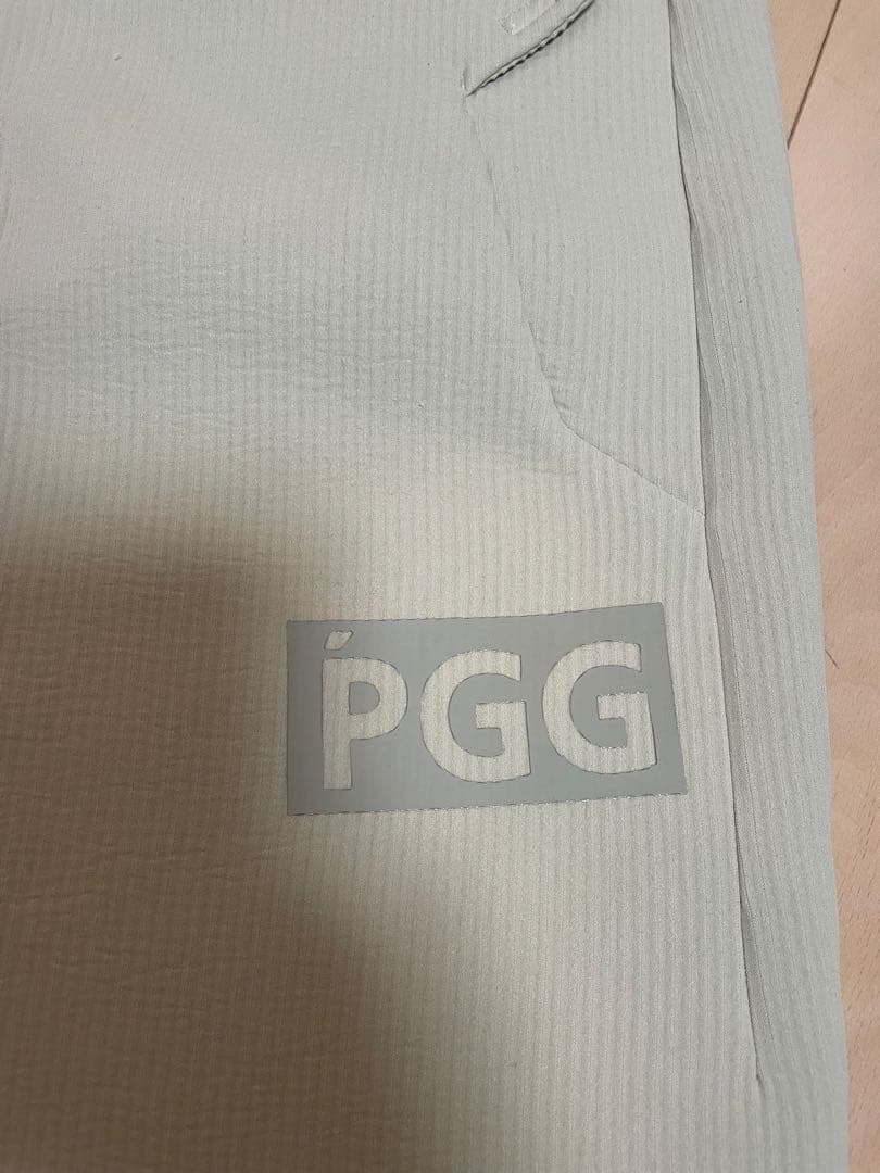 PGG パーリーゲイツ　ベージュ ゴルフパンツ　サイズ4