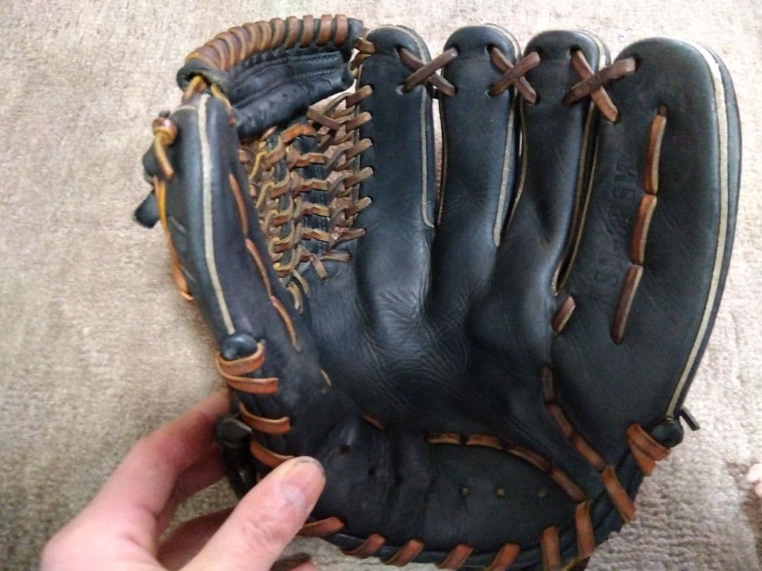 最終値下げスラッガー　鳥谷モデル　軟式　内野手用グラブ　グローブ　即戦力