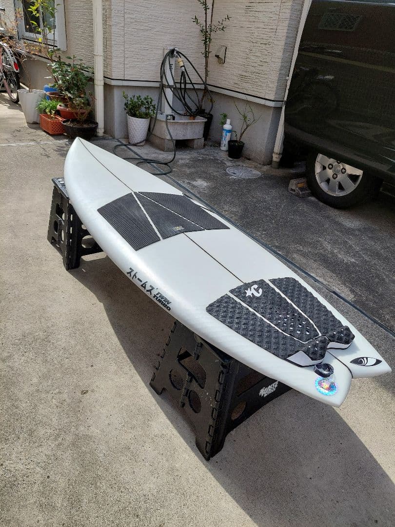 GW 値下 シャープアイサーフボード ストームズ ツインターボ 5.7