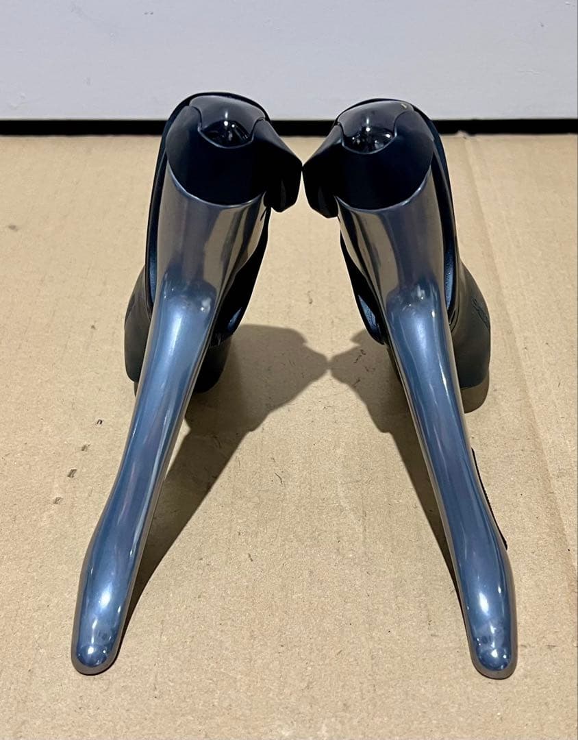 SHIMANO 105 ST 5600 STIレバー 2x10