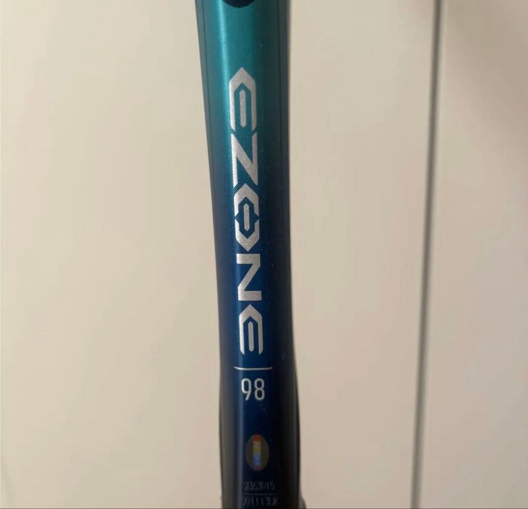 YONEX ISOMETRIC EZONE 98テニスラケット