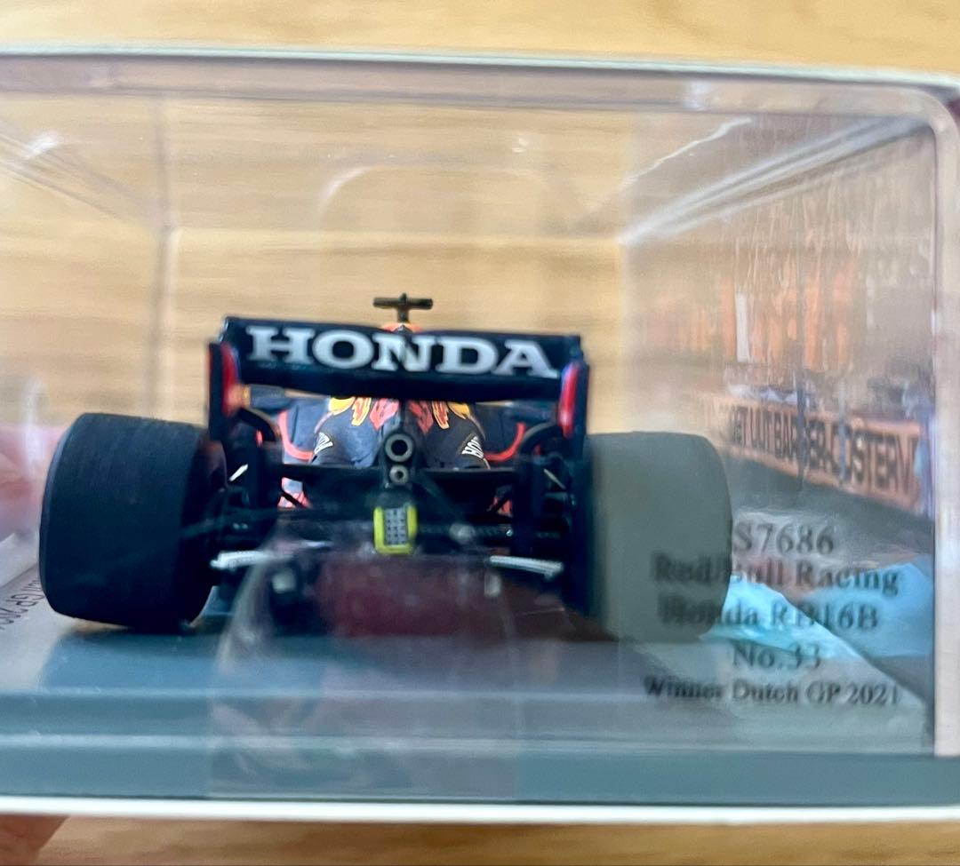 スパーク レッドブルホンダ RB16B M. フェルスタッペン オランダGP優勝