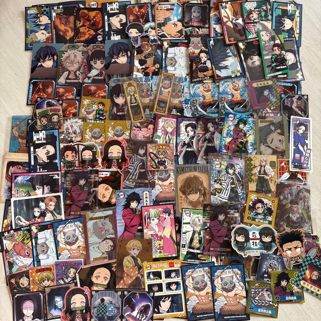 アニメグッズ 鬼滅の刃　紙類　ステッカー　大量　まとめ売り