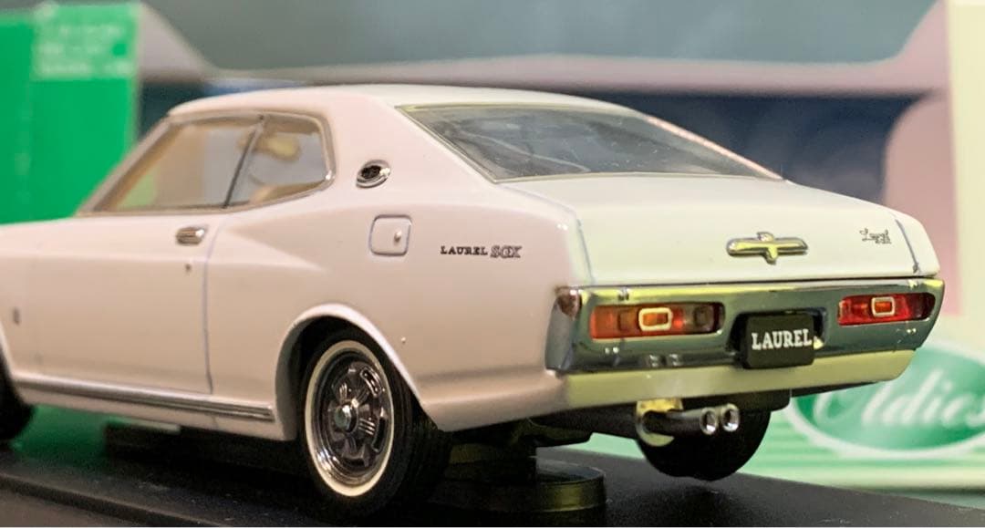 1/43 エブロ EBBRO ニッサン ローレル