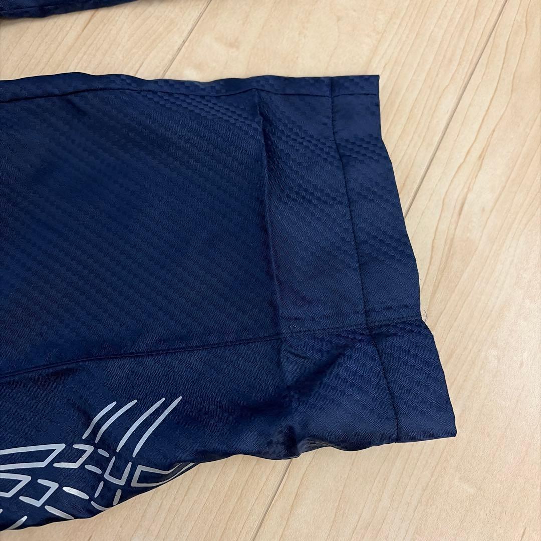 ASICS ウィンドブレーカーセット