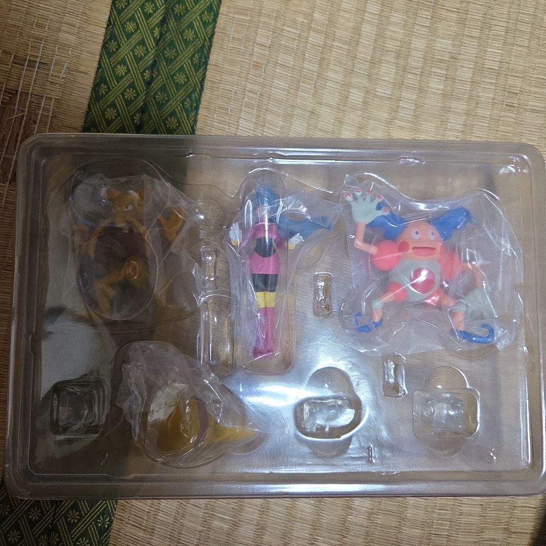 ポケモンスケールワールド　カントー地方 ナツメ＆ユンゲラー＆バリヤード