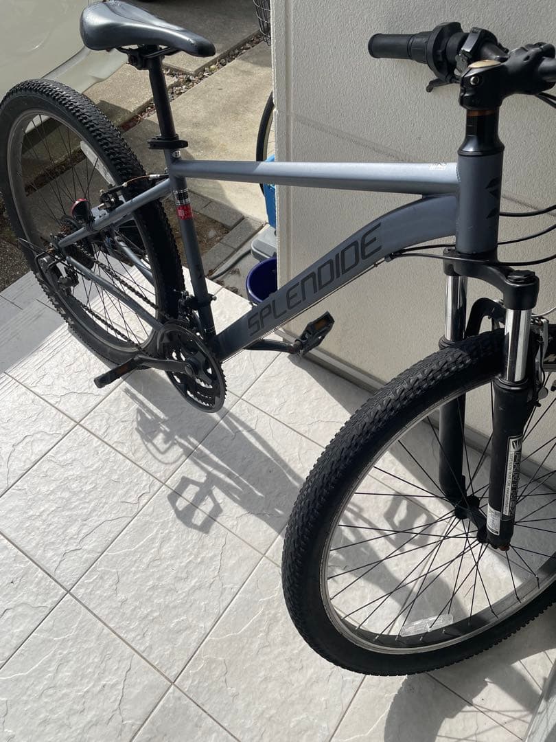 ジャンク　引き取り限定　自転車　splendide グレー　27 KENDA