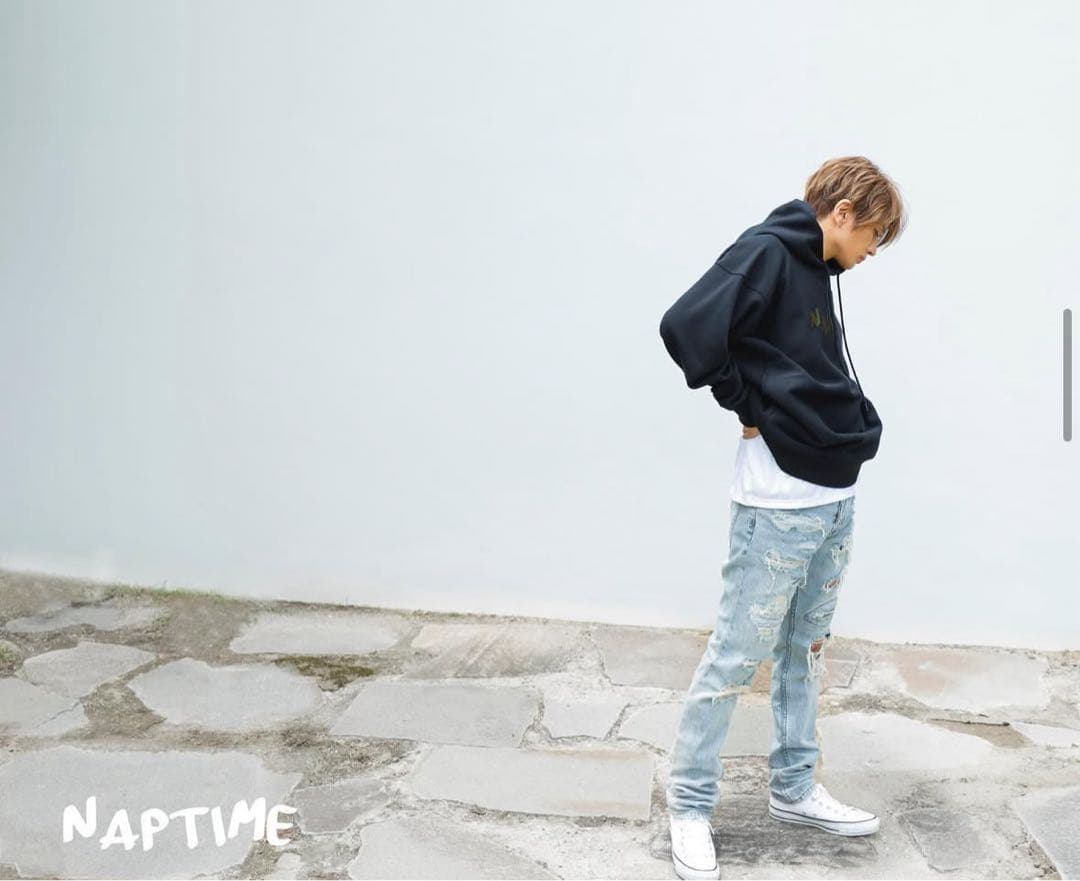 ナップタイム　naptime. Nissy 西島隆弘　パーカー　ブラック　黒