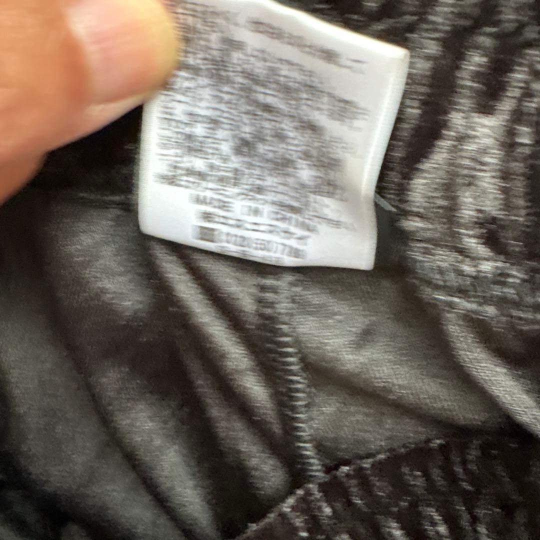 ヒュンメル ジャージ上下セットMサイズ