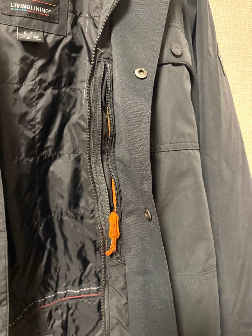 最終値下げ！Burton スノーボードジャケット ブラック S ダンモア