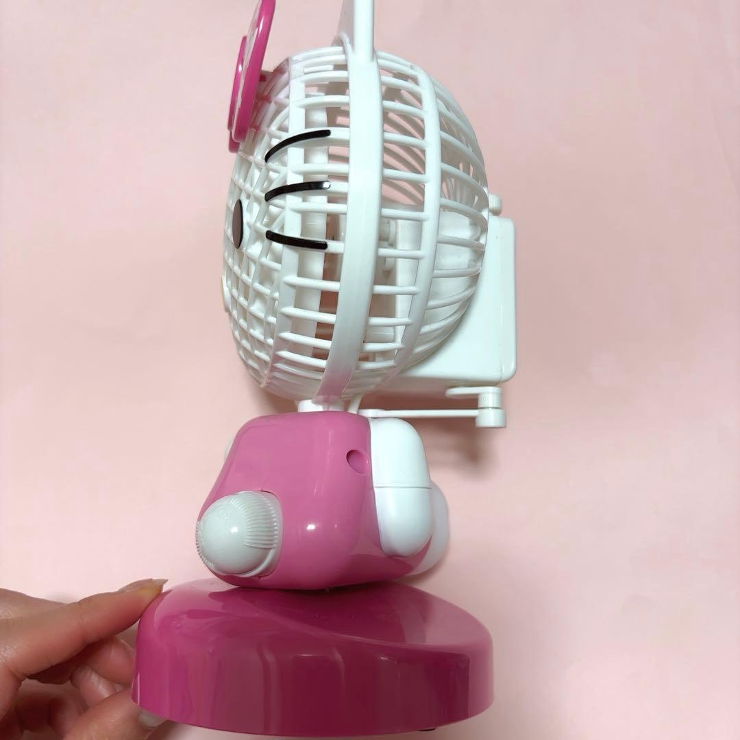 ハローキティハイビスカスアクション扇風機　レア　ピンク