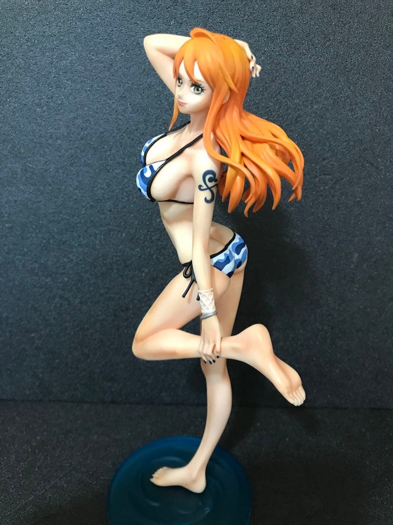 ワンピース ナミ フィギュア　リペイント　 オークション