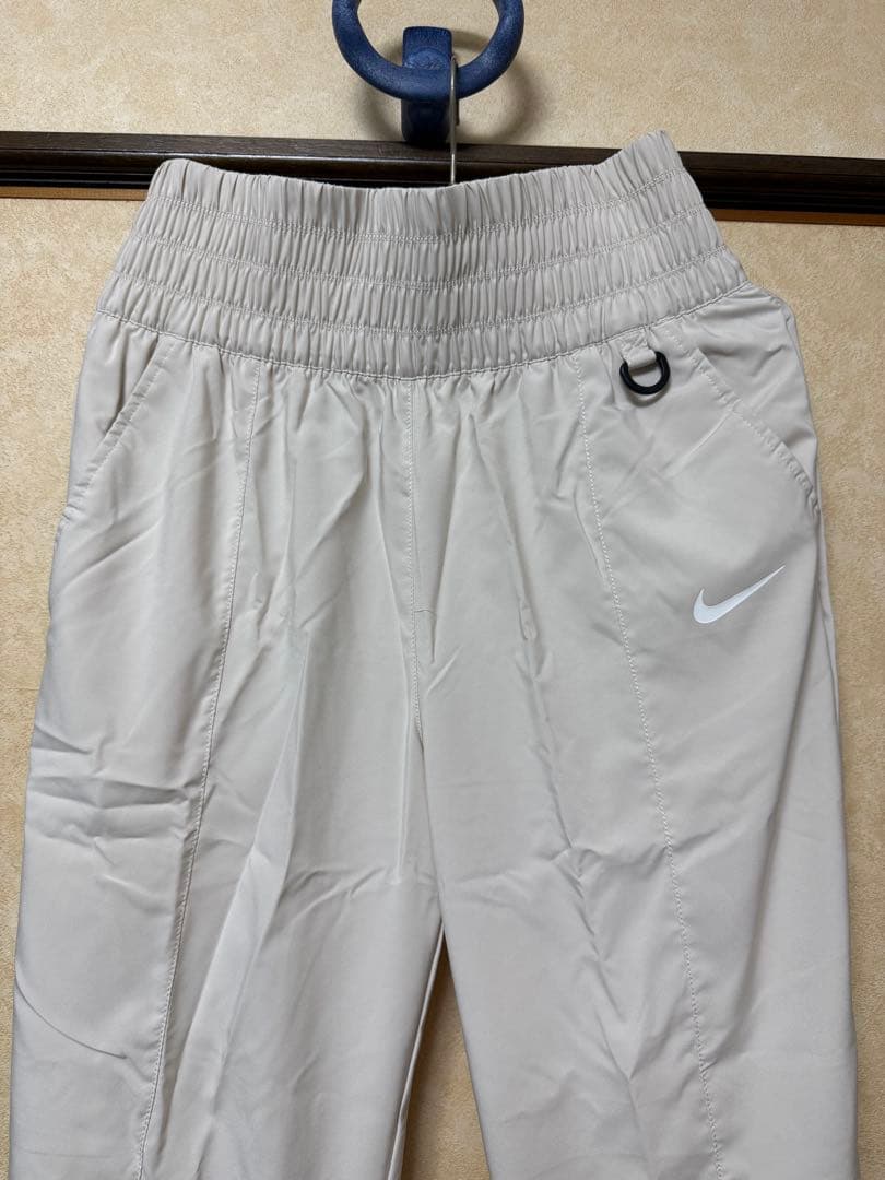 ナイキ ロングパンツ ONE Dri-FIT FZ4786-104 NIKE
