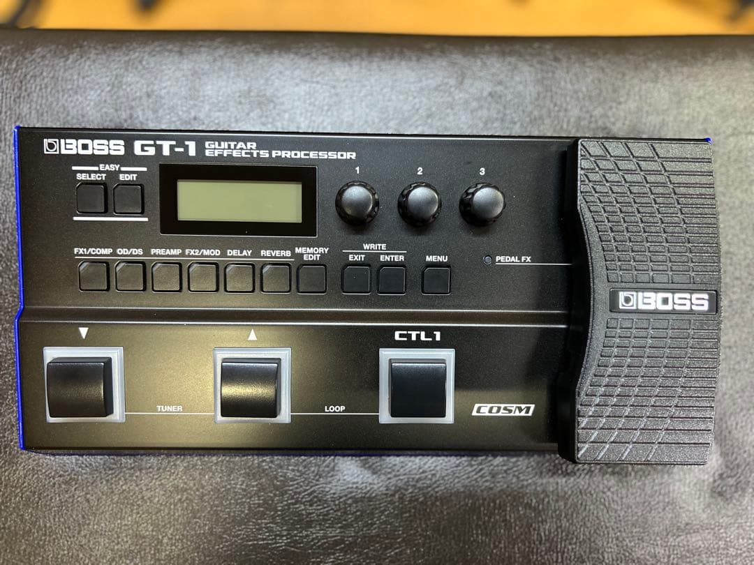 極美品！BOSS GT-1 ＋純正アダプターPSA-100S＋取扱説明書＋元箱