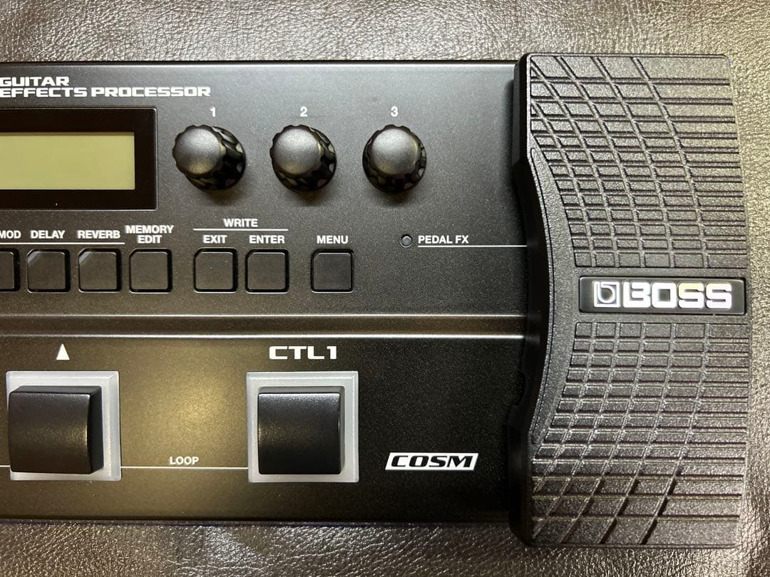 極美品！BOSS GT-1 ＋純正アダプターPSA-100S＋取扱説明書＋元箱