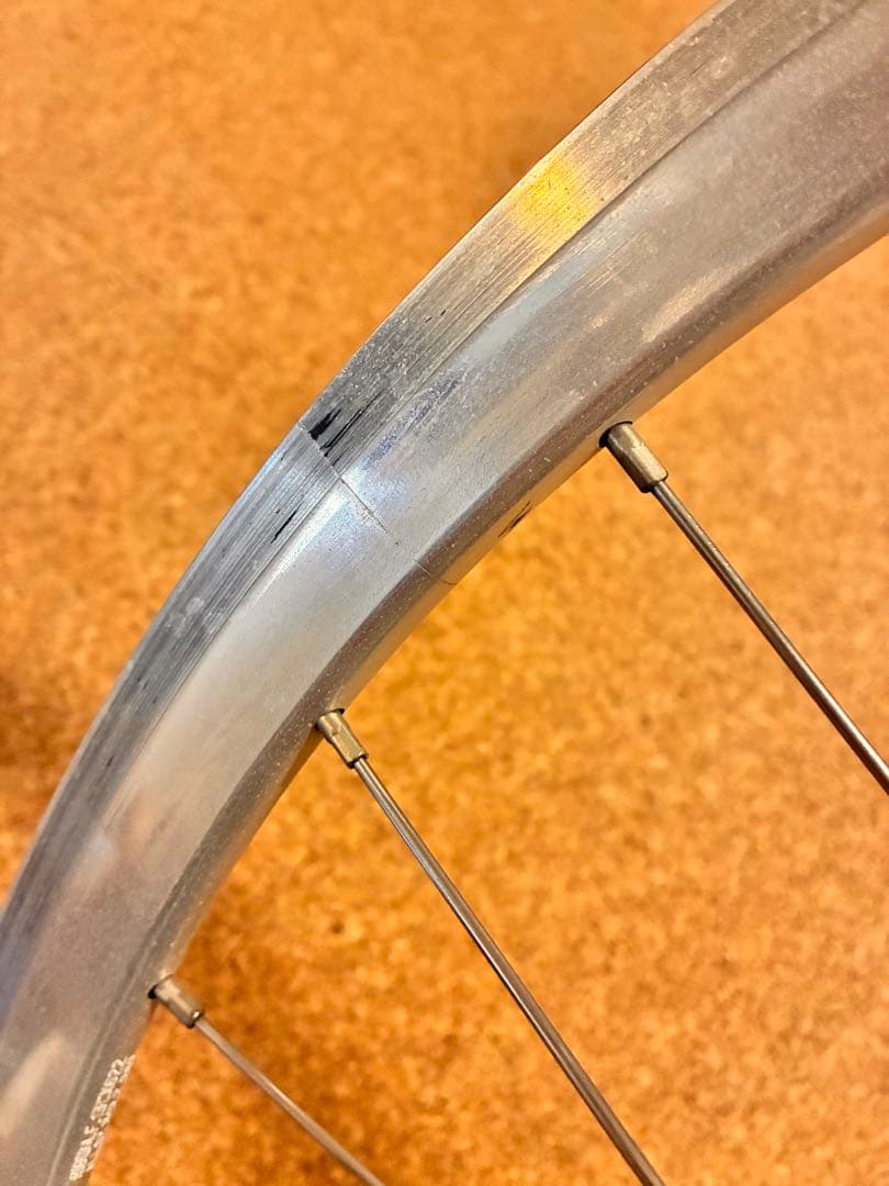 完組ホイールGranCompeハブ 700C 32H Rigidaリム ピスト