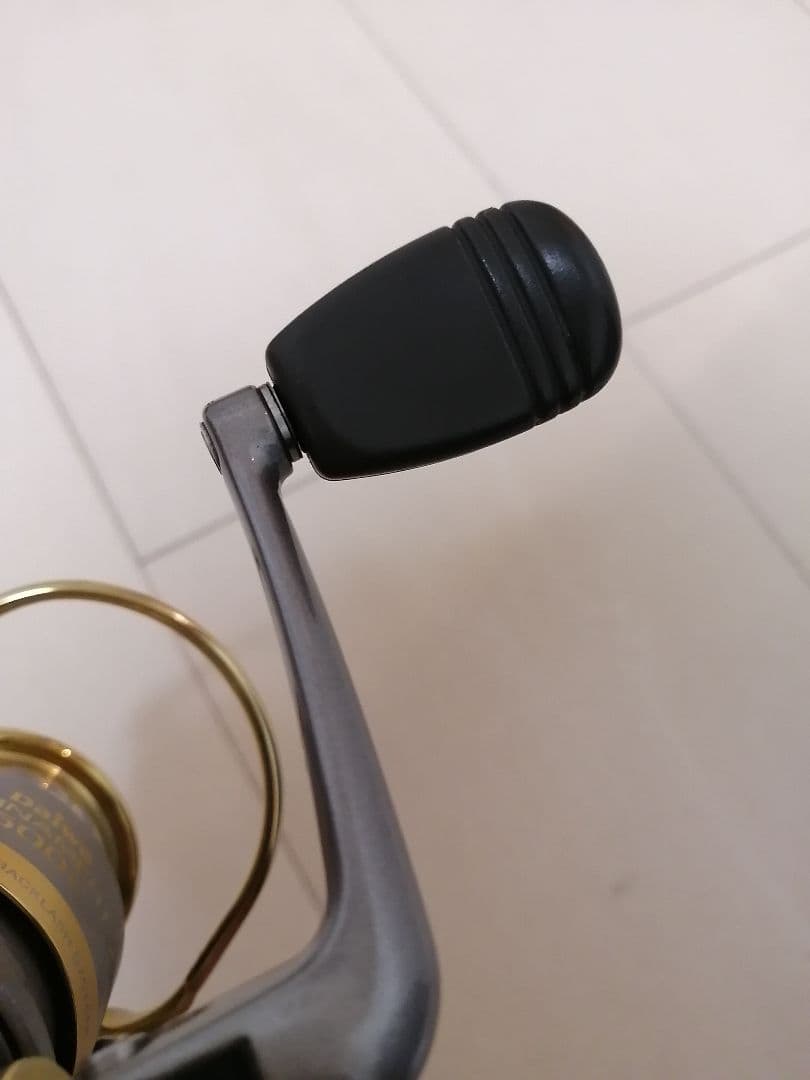 [美品] ダイワ　トーナメント Z 1500C　スピニングリール