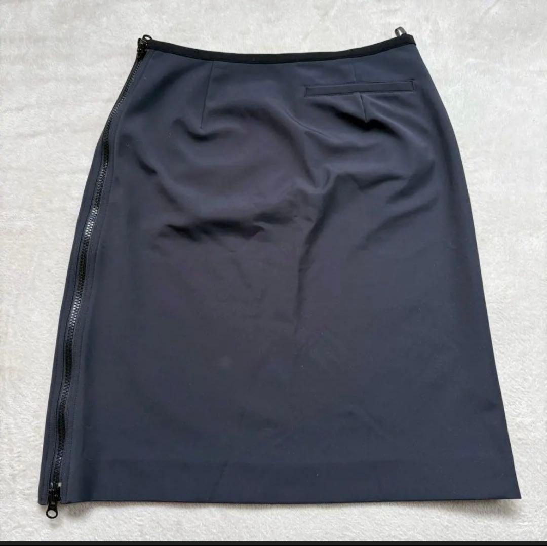 【美品】23区sports（23区GOLF）サイドジッパータイトスカート