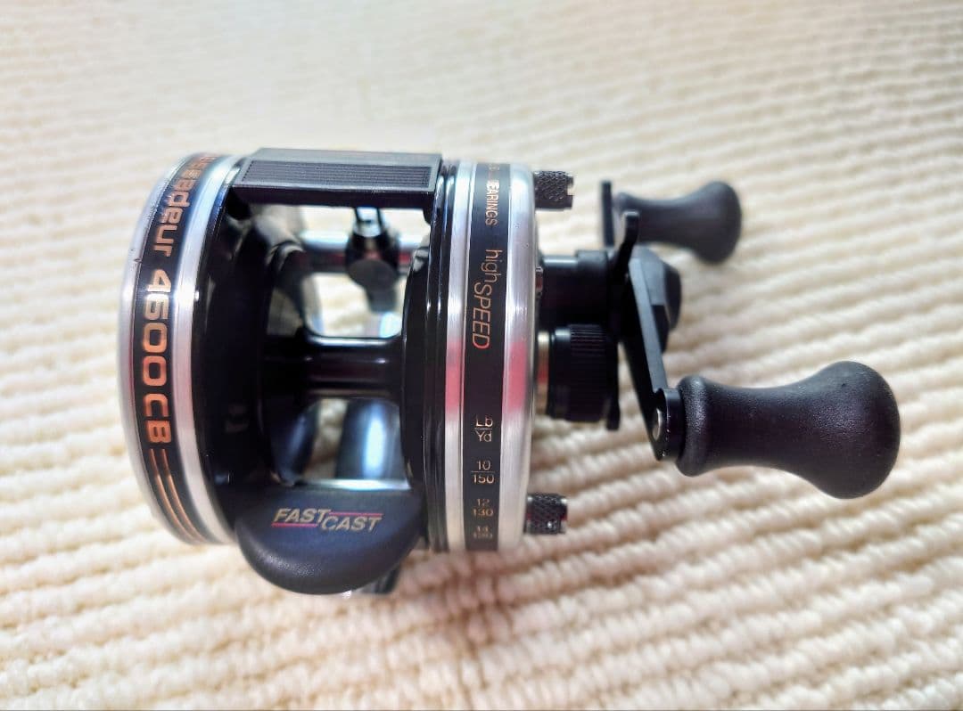 Abu Garcia アブガルシア ambassadeur 4600CB