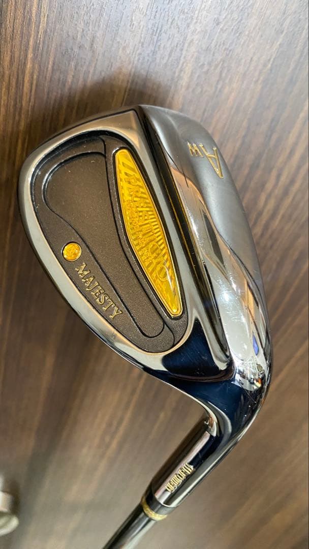 美品　最高級 マジェスティ アイアン７本R プレステジオ　カーボンヘッドカバー