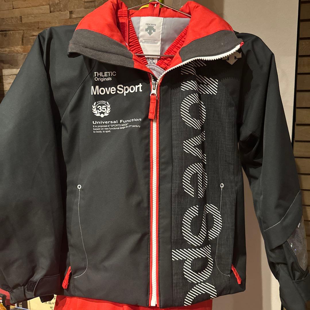 ★美品★DESCENT (デサント)MoveSport スキーウェア上下セット