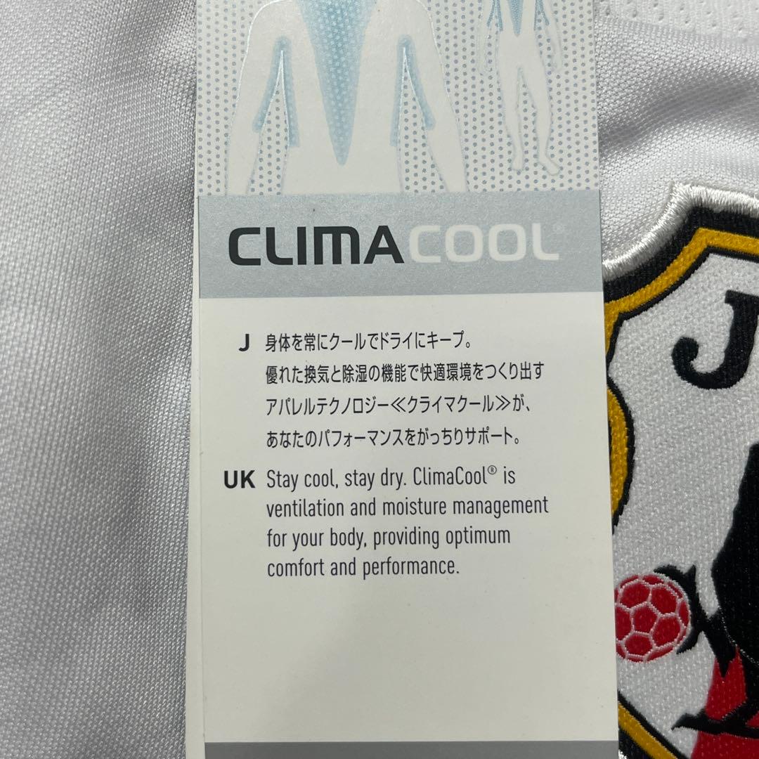 未使用品　2010年　サッカー 日本代表 レプリカユニフォーム