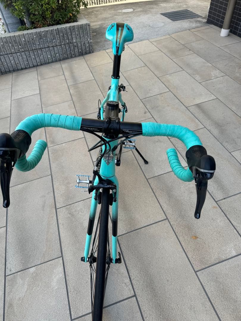 BIANCHI vianirone7ロードバイク自転車