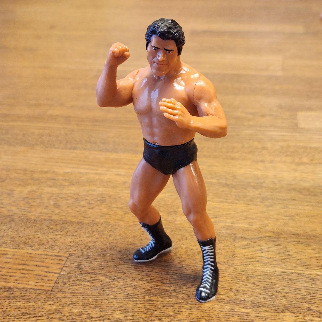 激レア アントニオ猪木 フィギュア ソフビ 青タオル 新日本プロレス NJPW