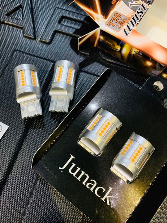 値下げ中【超美品】LEDウィンカーバルブ　T20 4個セット