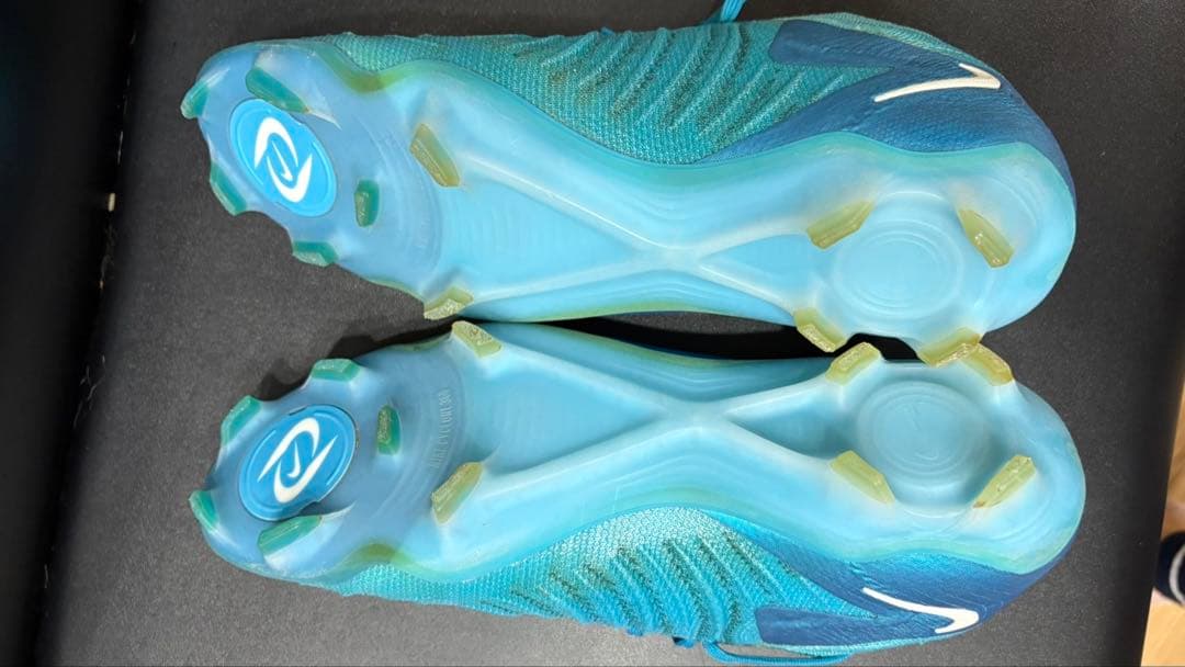 Nike サッカーシューズ Phantom 27cm