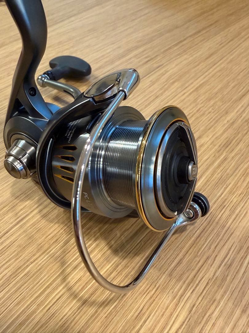 DAIWA 23エアリティPC LT3000-XH