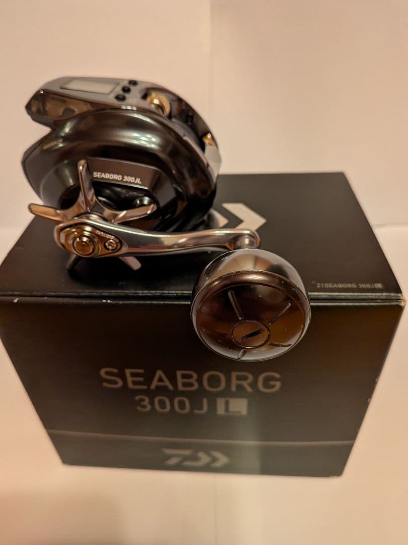 21ダイワ SEABORG 300J L 電動リール　美品