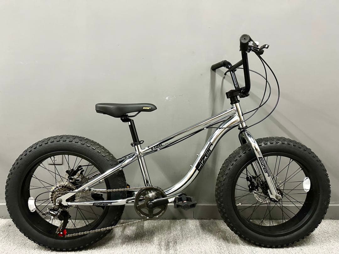 新品未使用【極太タイヤ×7段変速】ストリート映え！ファットタイヤバイク BMX