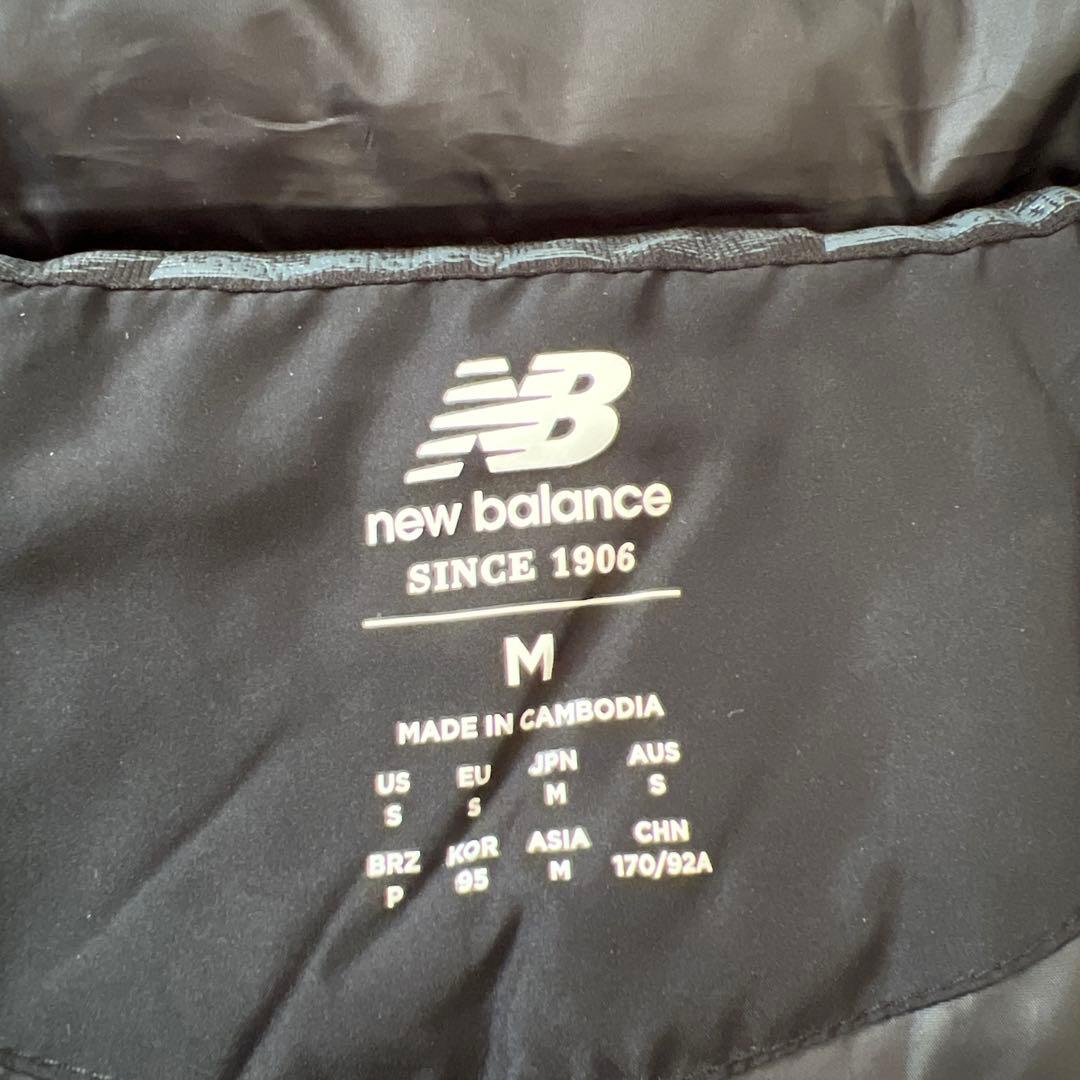 【未使用に近い極美品】【new balance】ベンチコート★Mサイズ★黒★