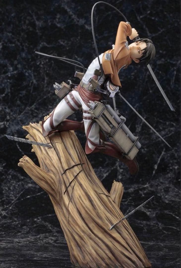 進撃の巨人 リヴァイ 1/8スケール フィギュア リヴァイ兵長