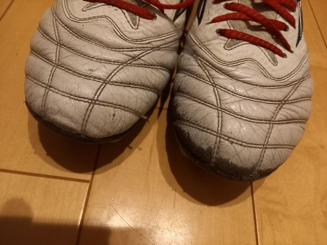 Mizuno Morelia β Neo 4 サッカーシューズ ホワイト/レッド
