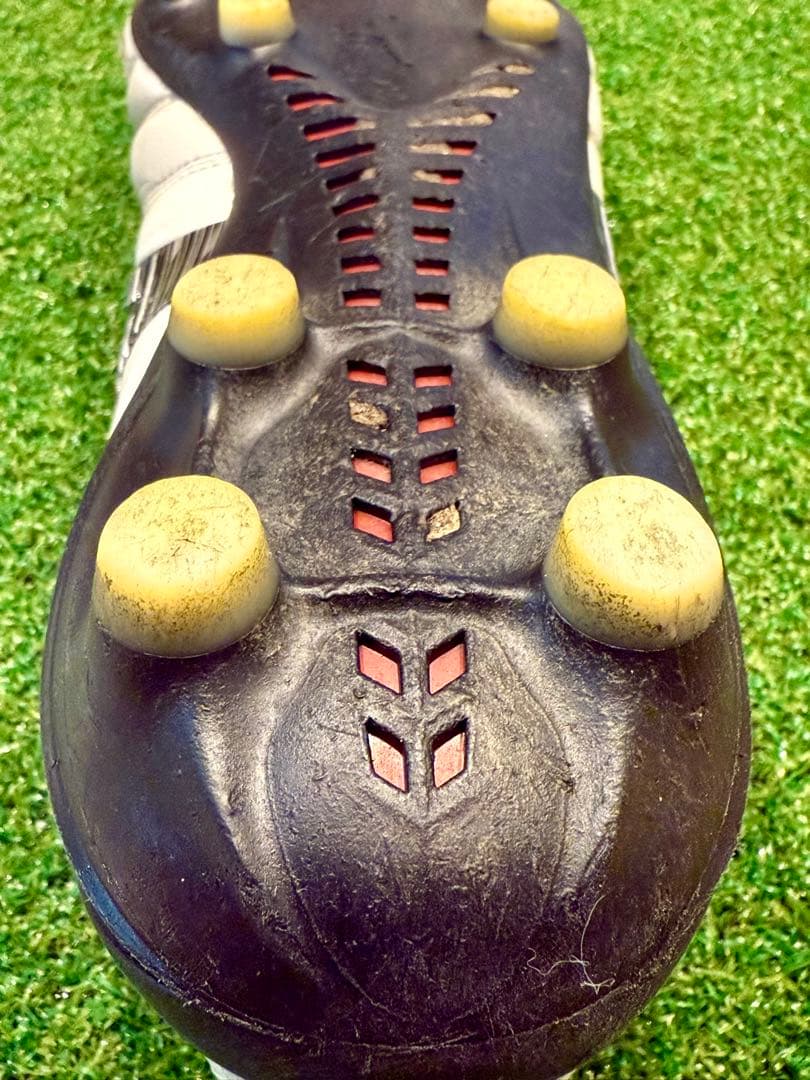 ミズノ モレリア NEO IV JAPAN サッカースパイク 26.5cm