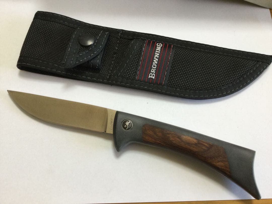 Browning ブローニング　シースナイフ　キャンプ、アウトドア　新品