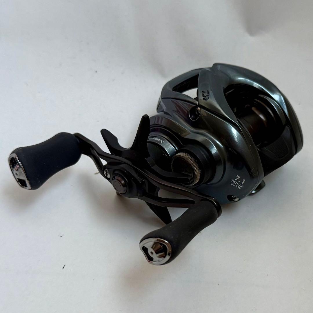 【新品未使用】25タトゥーラSV TW 100HLベイトリール