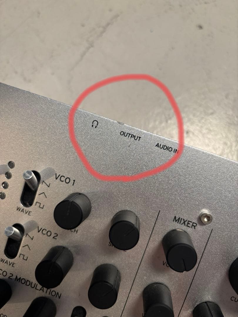 【即配送】KORG minilogue アナログポリフォニックシンセサイザー