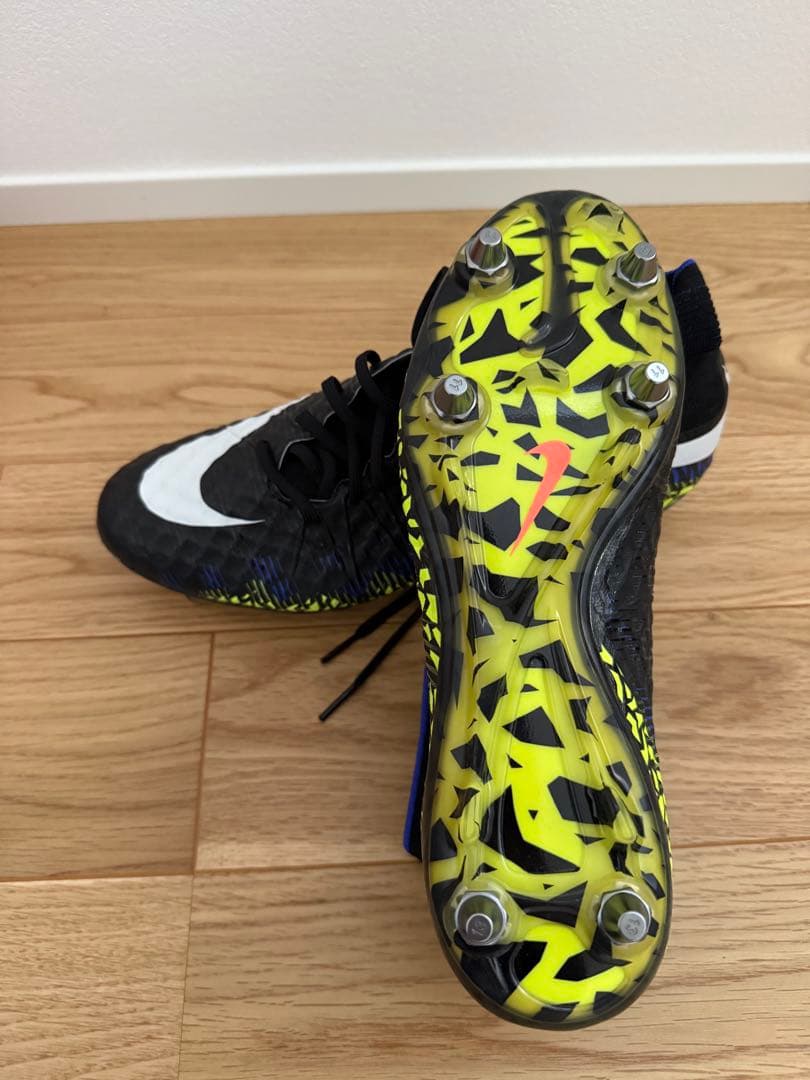Nike Hypervenom サッカーシューズ