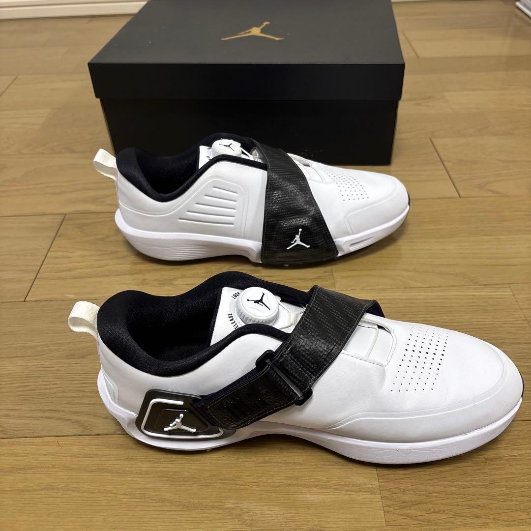 ジョーダン エア レブ　JORDAN AIR REV 9.5 白