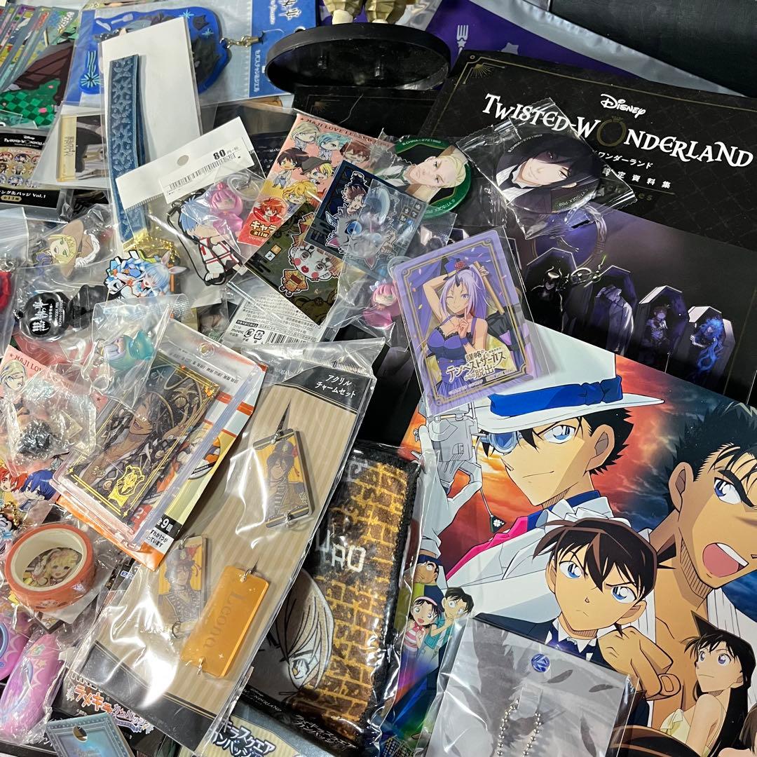 アニメグッズ大量まとめ売り ツイステ 鬼滅 ハイキュー コナン