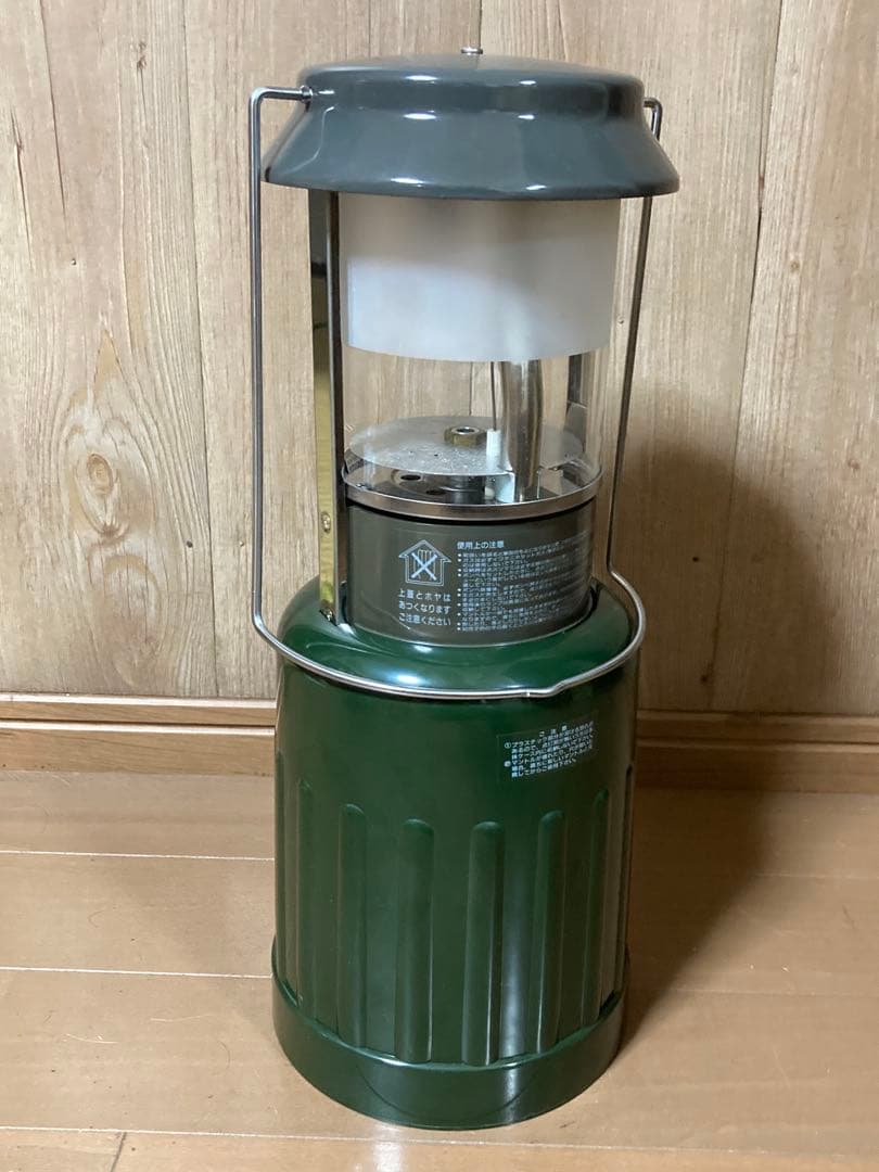 ⭐️値下⭐️イワタニ　岩谷　ランタン　CB-200 カセットガス使用　マントル&箱付