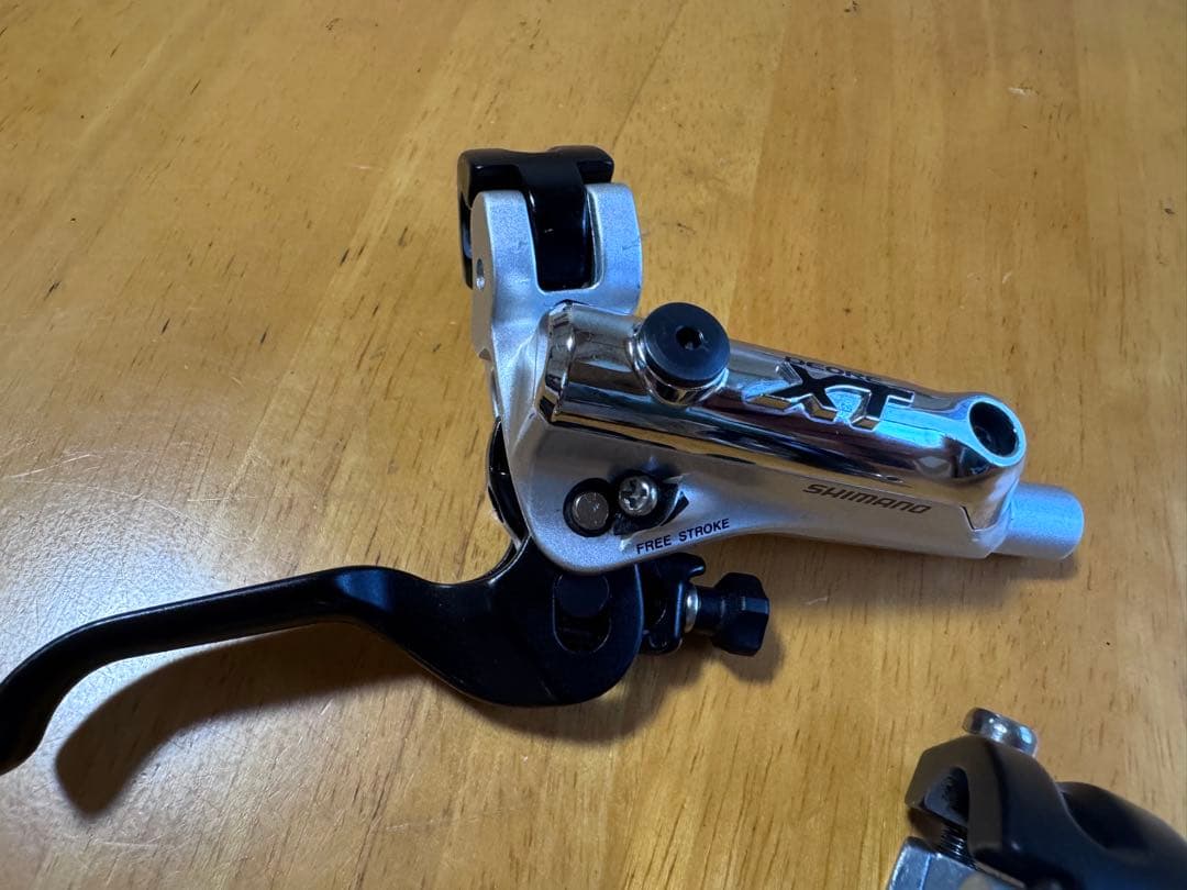 shimano シマノXT ブレーキ　BR-M785 油圧ブレーキ