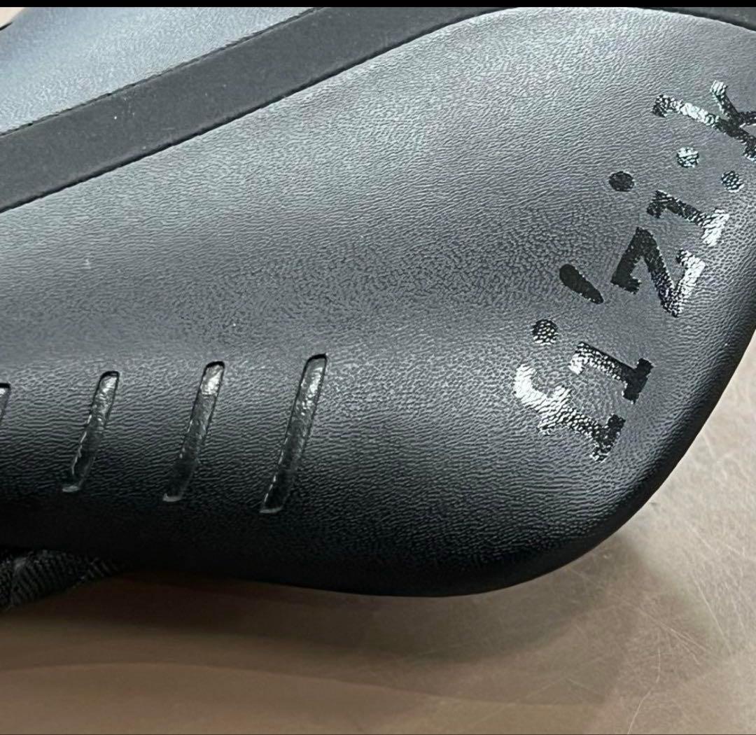 フィジーク　ANTARES R1 サドル